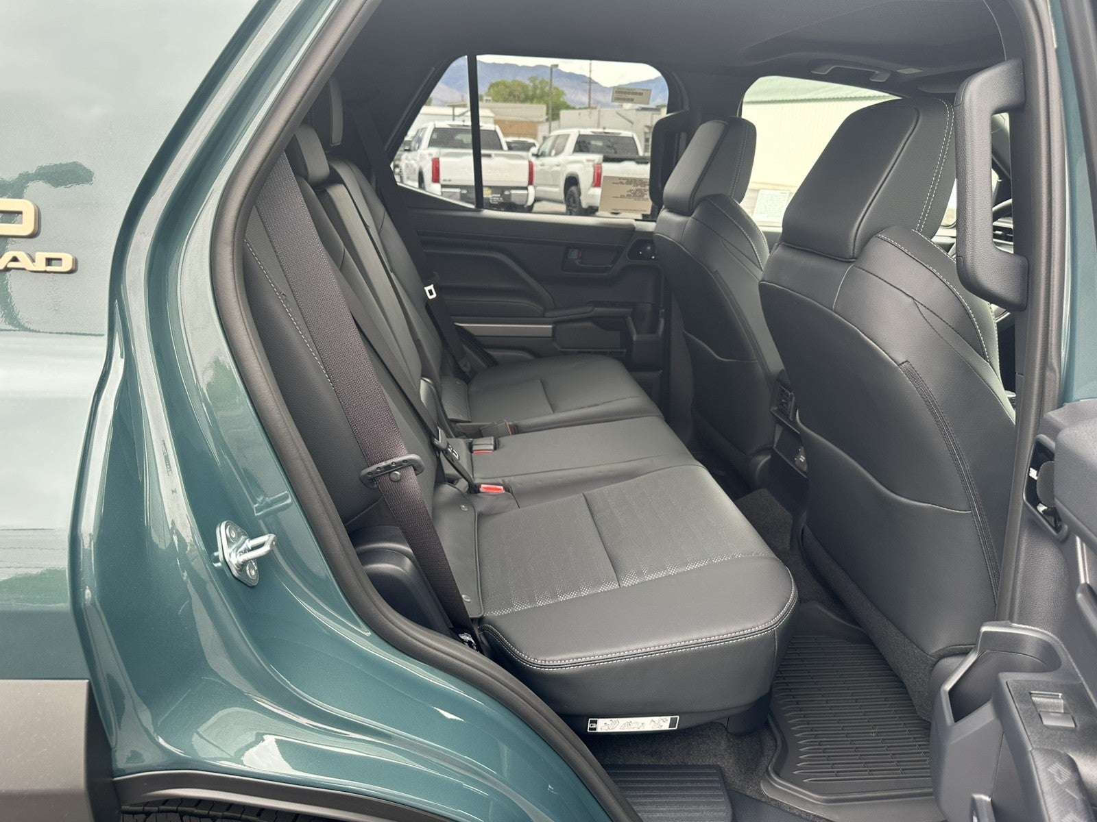 2026 Toyota 4Runner i-FORCE MAX TRD Off-Road Premium i-FORCE MAX