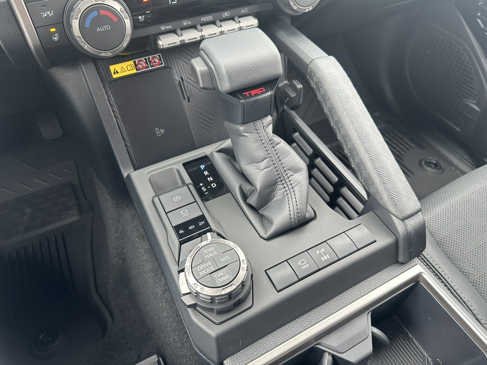 2026 Toyota 4Runner i-FORCE MAX TRD Off-Road Premium i-FORCE MAX