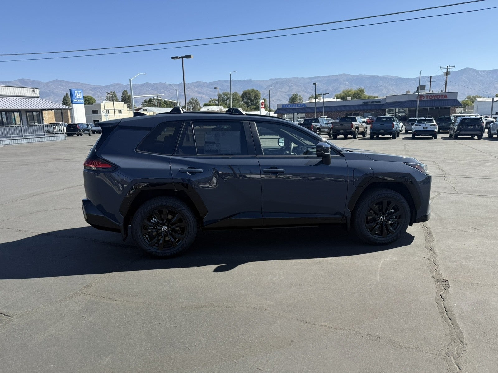 2026 Toyota RAV4 Plug-in Hybrid SE