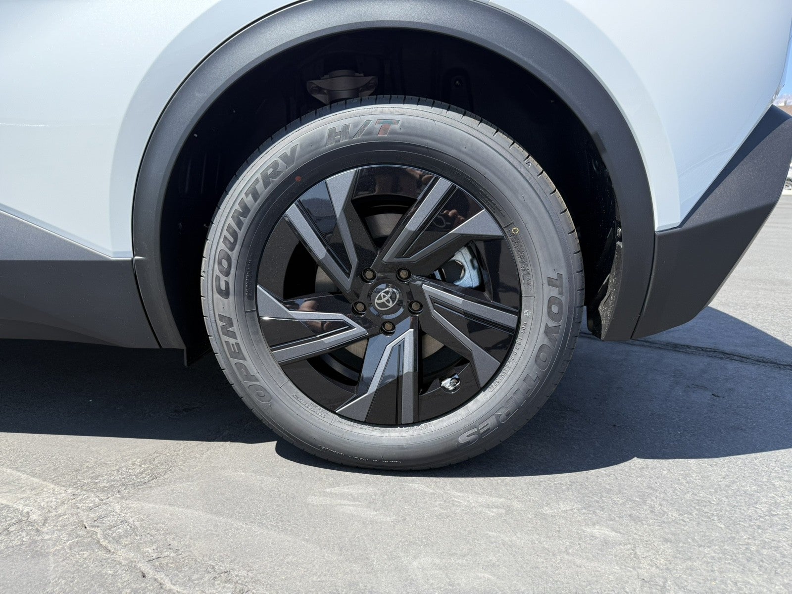 2026 Toyota C-HR SE