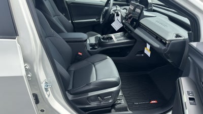 2026 Toyota bZ Woodland bZ Woodland Premium