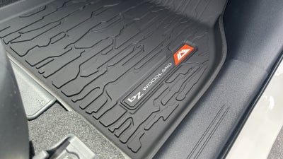 2026 Toyota bZ Woodland bZ Woodland Premium