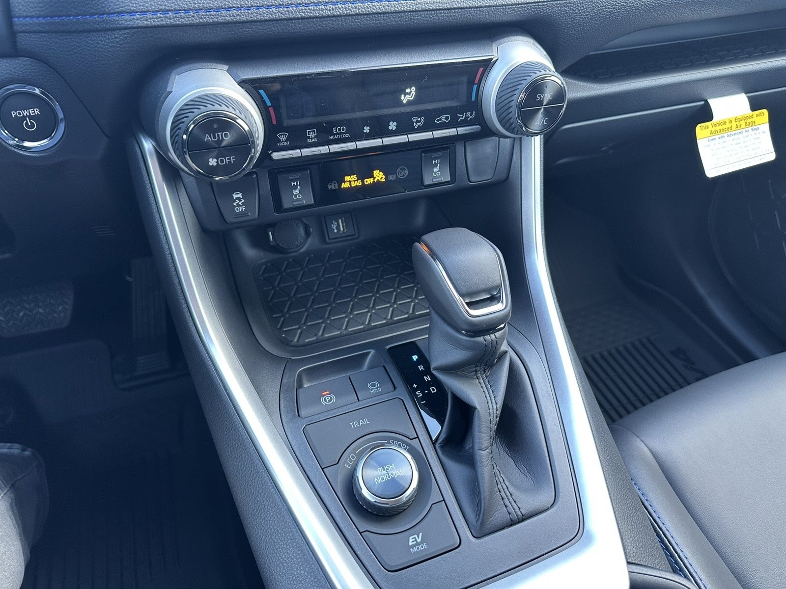 2025 Toyota RAV4 Hybrid Hybrid XSE