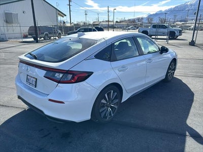 2024 Honda Civic Hatchback EX-L