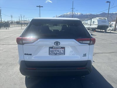 2025 Toyota RAV4 LE