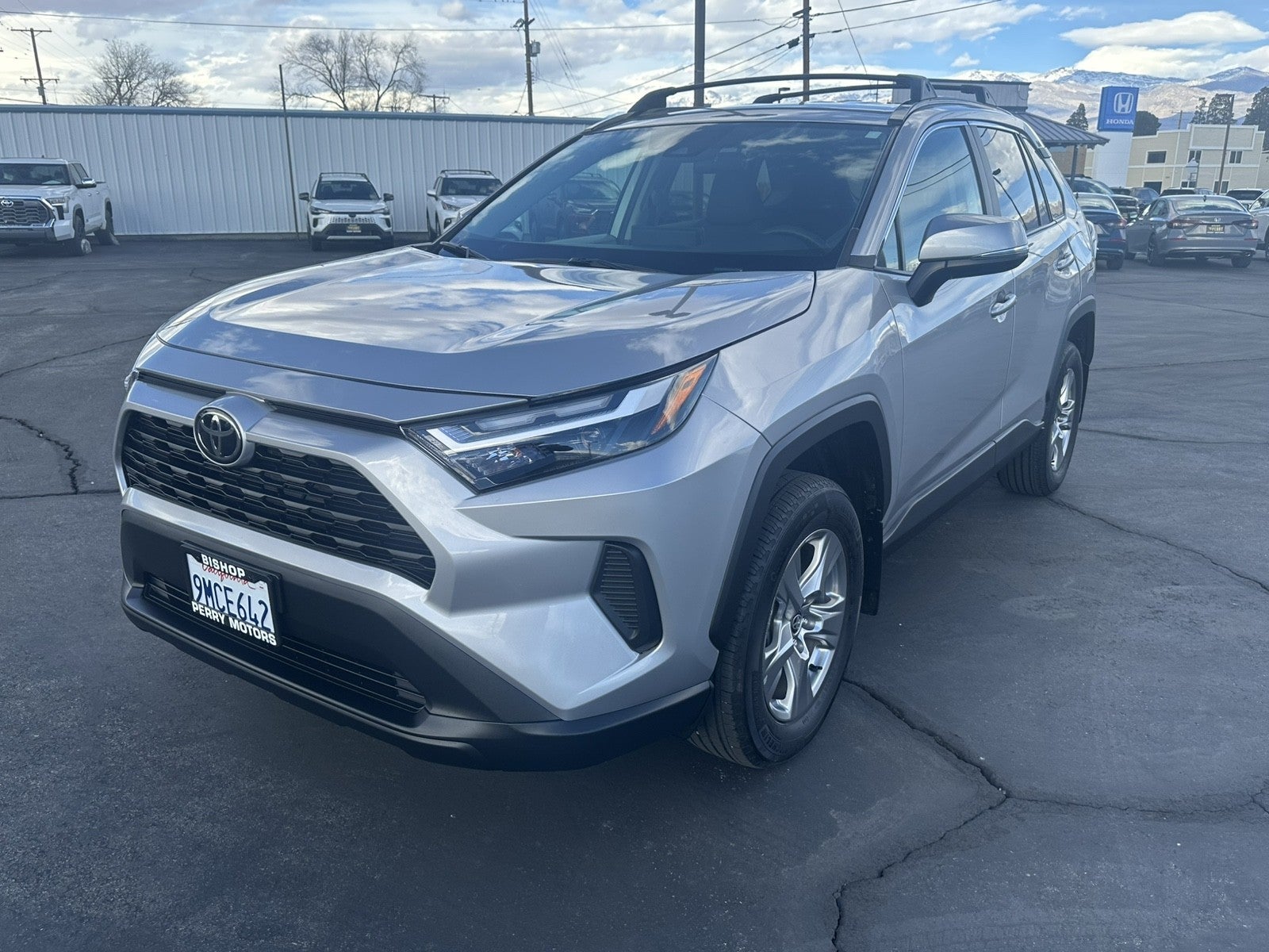 2024 Toyota RAV4 XLE