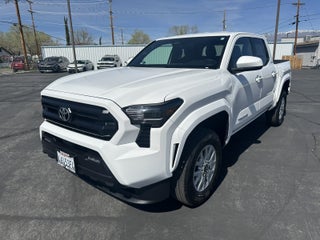 2025 Toyota Tacoma 4WD SR5