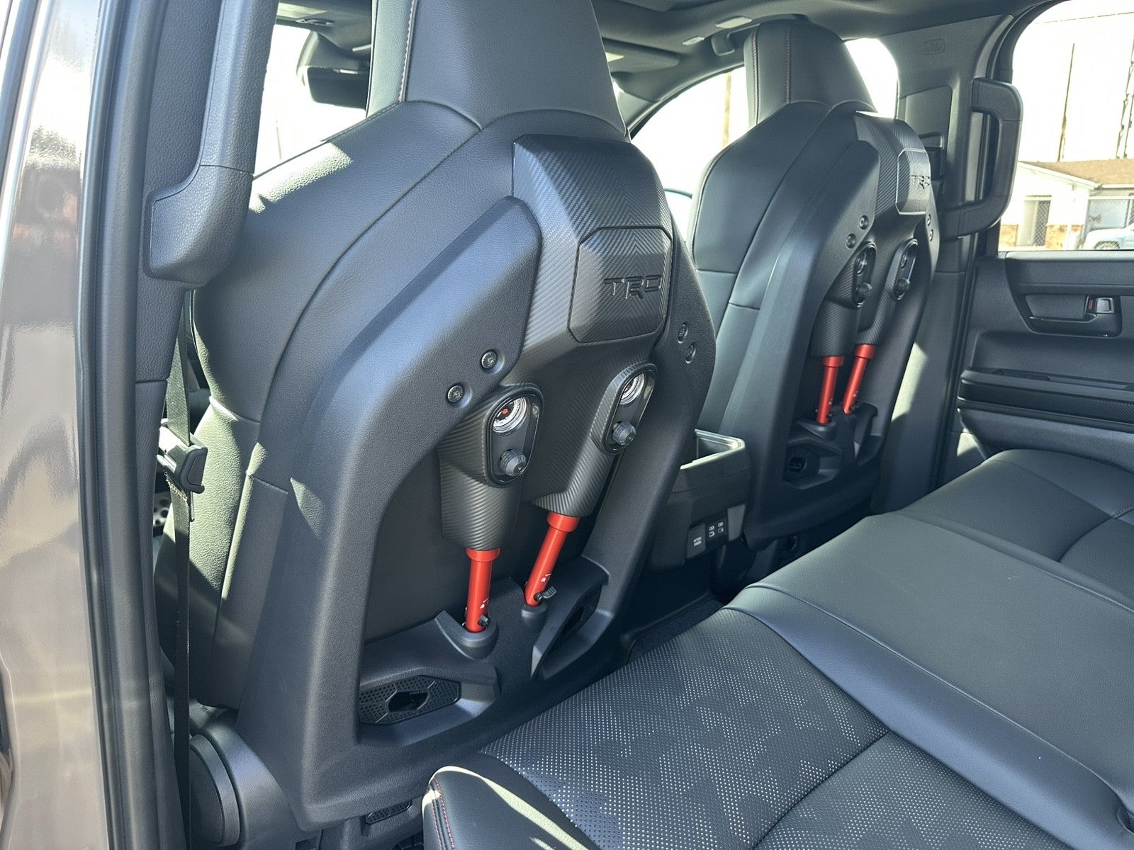 2025 Toyota Tacoma TRD Pro - Photo 12