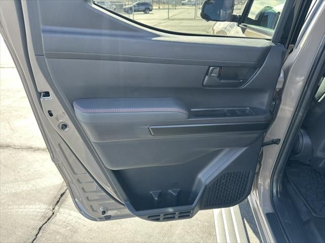 2025 Toyota Tacoma TRD Pro - Photo 35