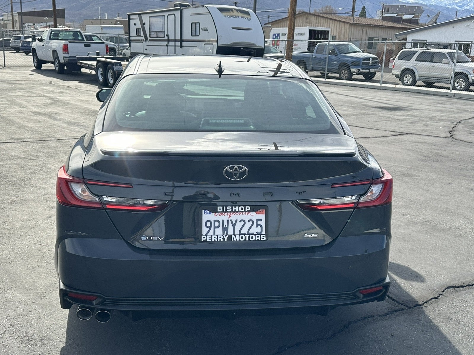 2025 Toyota Camry SE