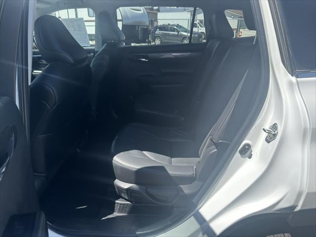 2022 Toyota Highlander Hybrid Limited