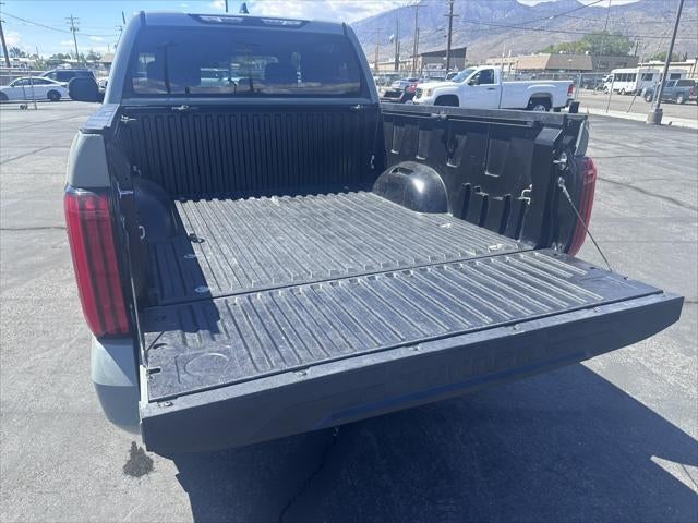 2025 Toyota Tundra 4WD SR5