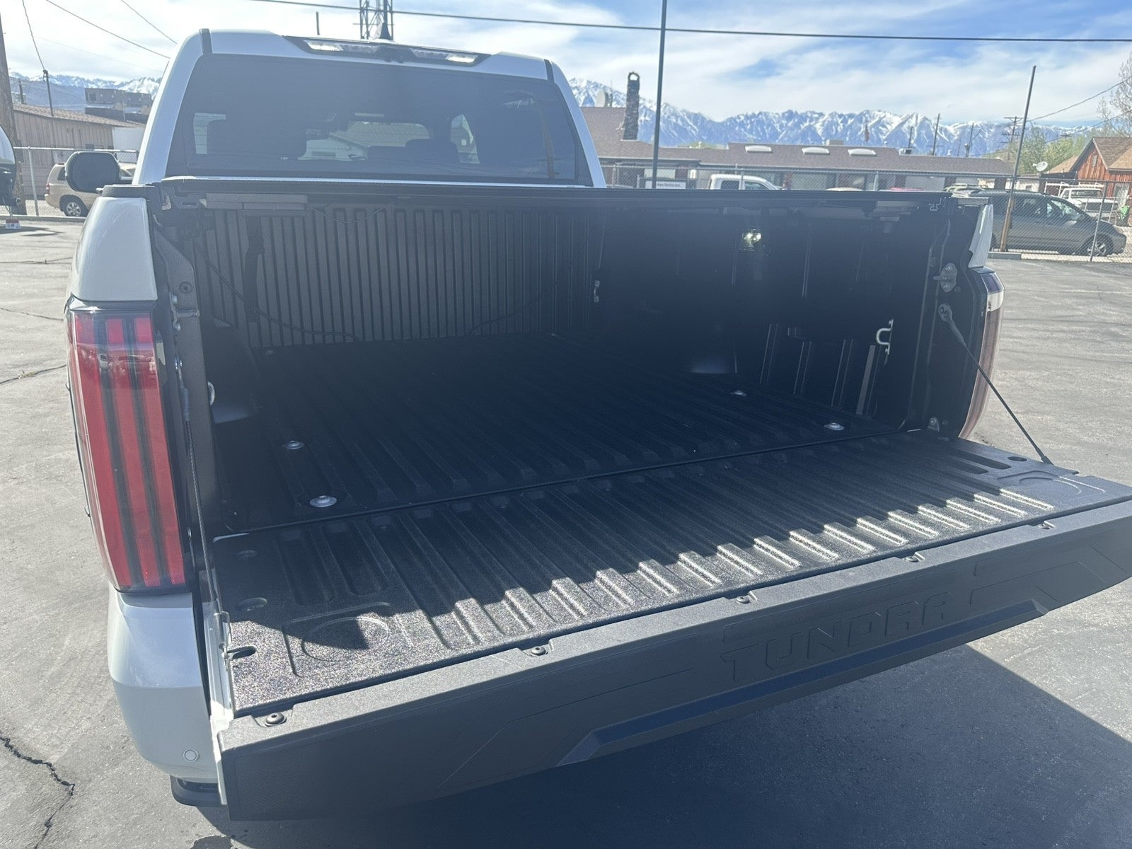 2023 Toyota Tundra 4WD Platinum Hybrid