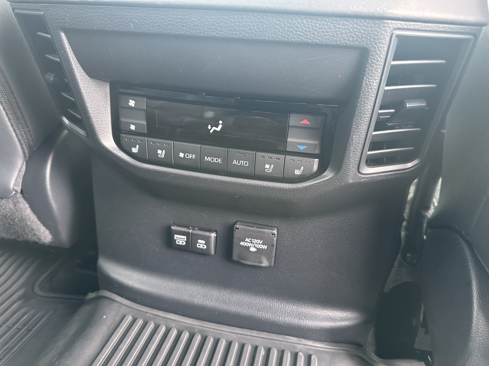 2023 Toyota Sequoia Platinum