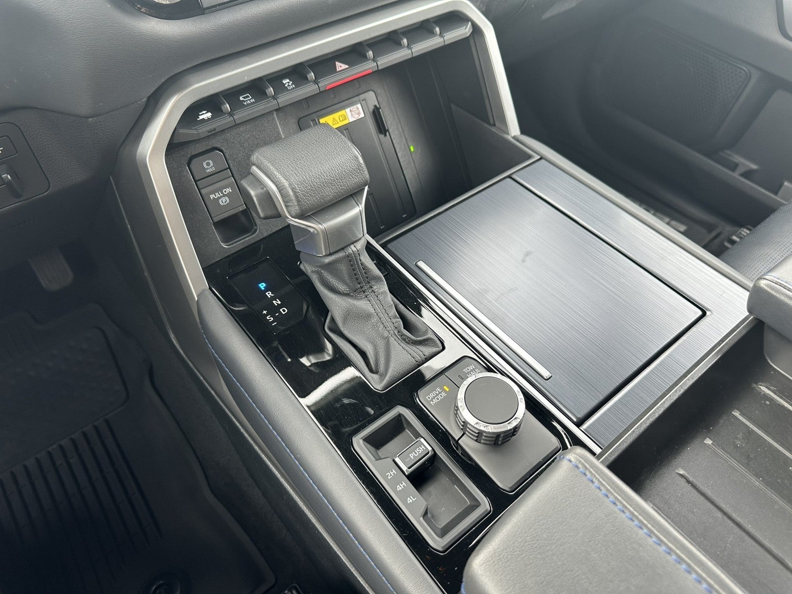 2023 Toyota Sequoia Platinum