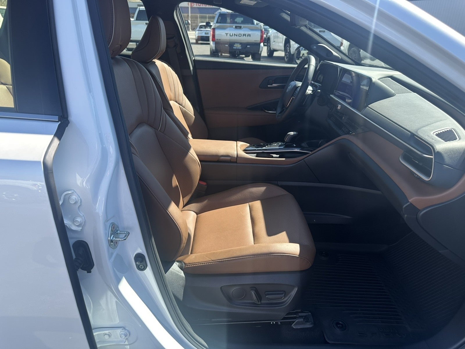 2025 Toyota Crown Signia Limited