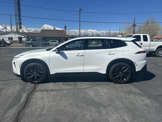 2025 Toyota Crown Signia Limited